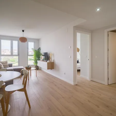 Sofia Navarro P2 7d Apartment *